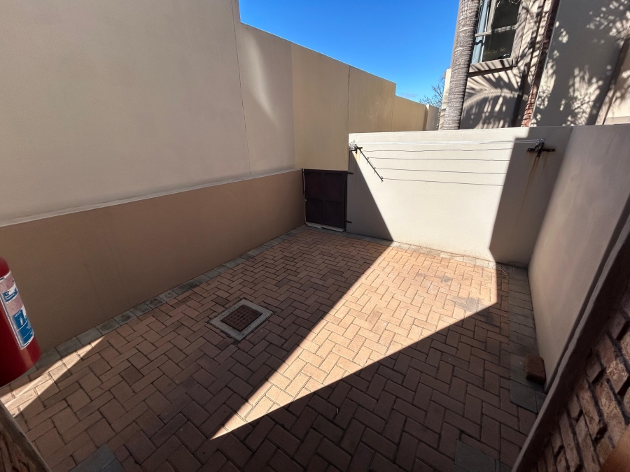 2 Bedroom Property for Sale in Xanadu Eco Park North West